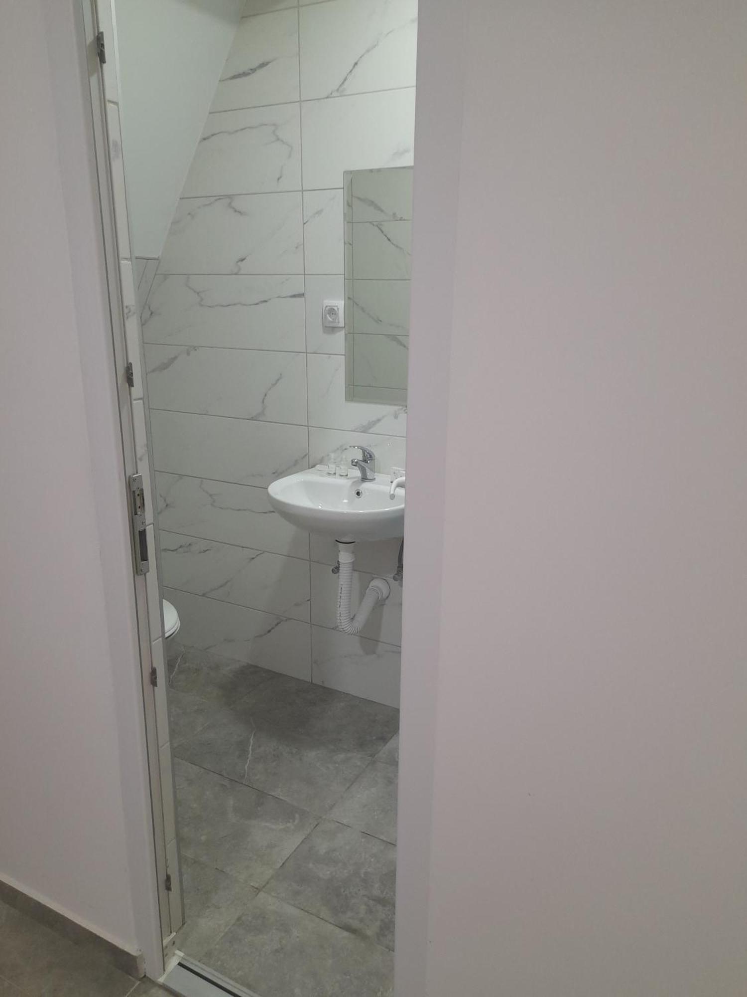 Libero Apartmani Surcin Luaran gambar