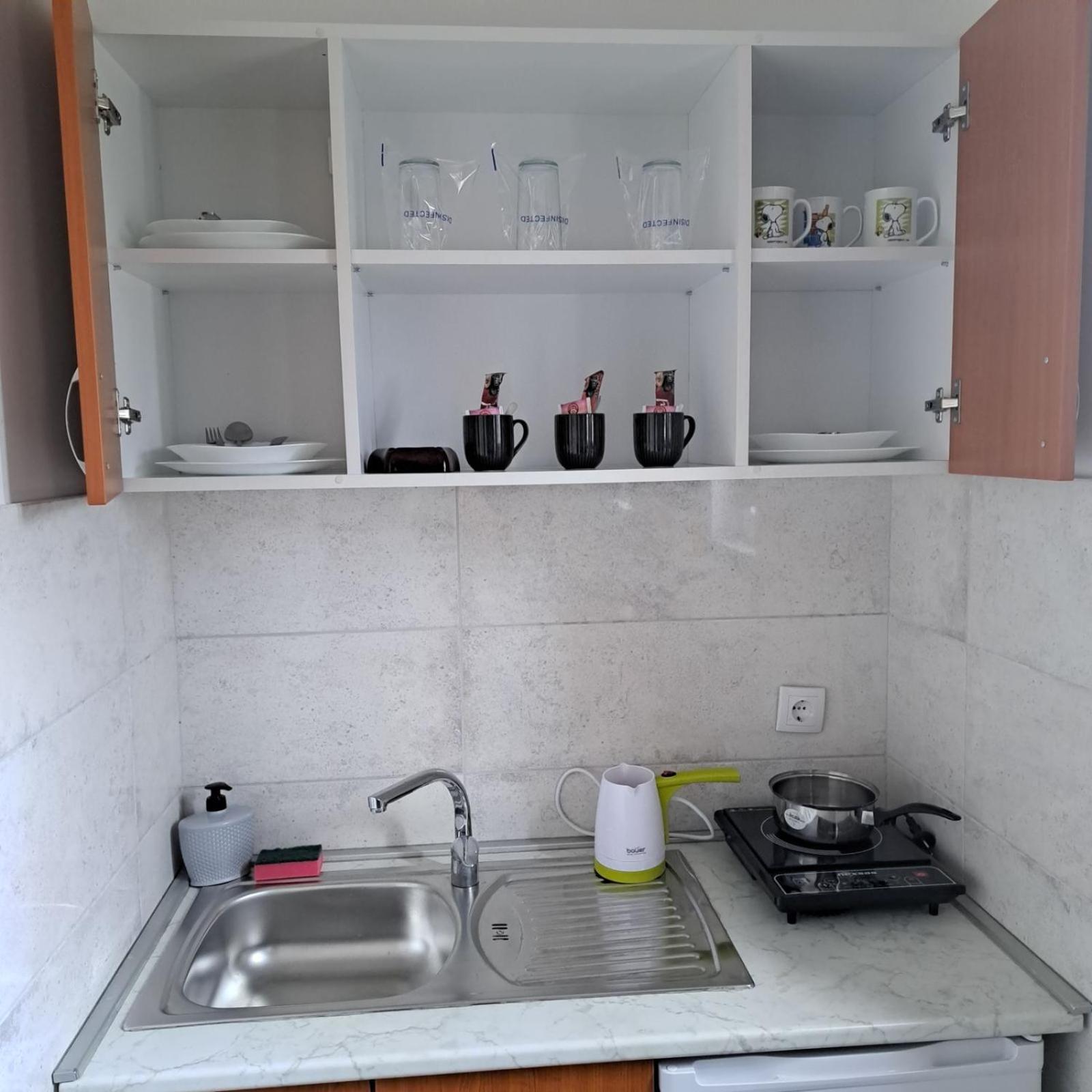 Libero Apartmani Surcin Bilik gambar