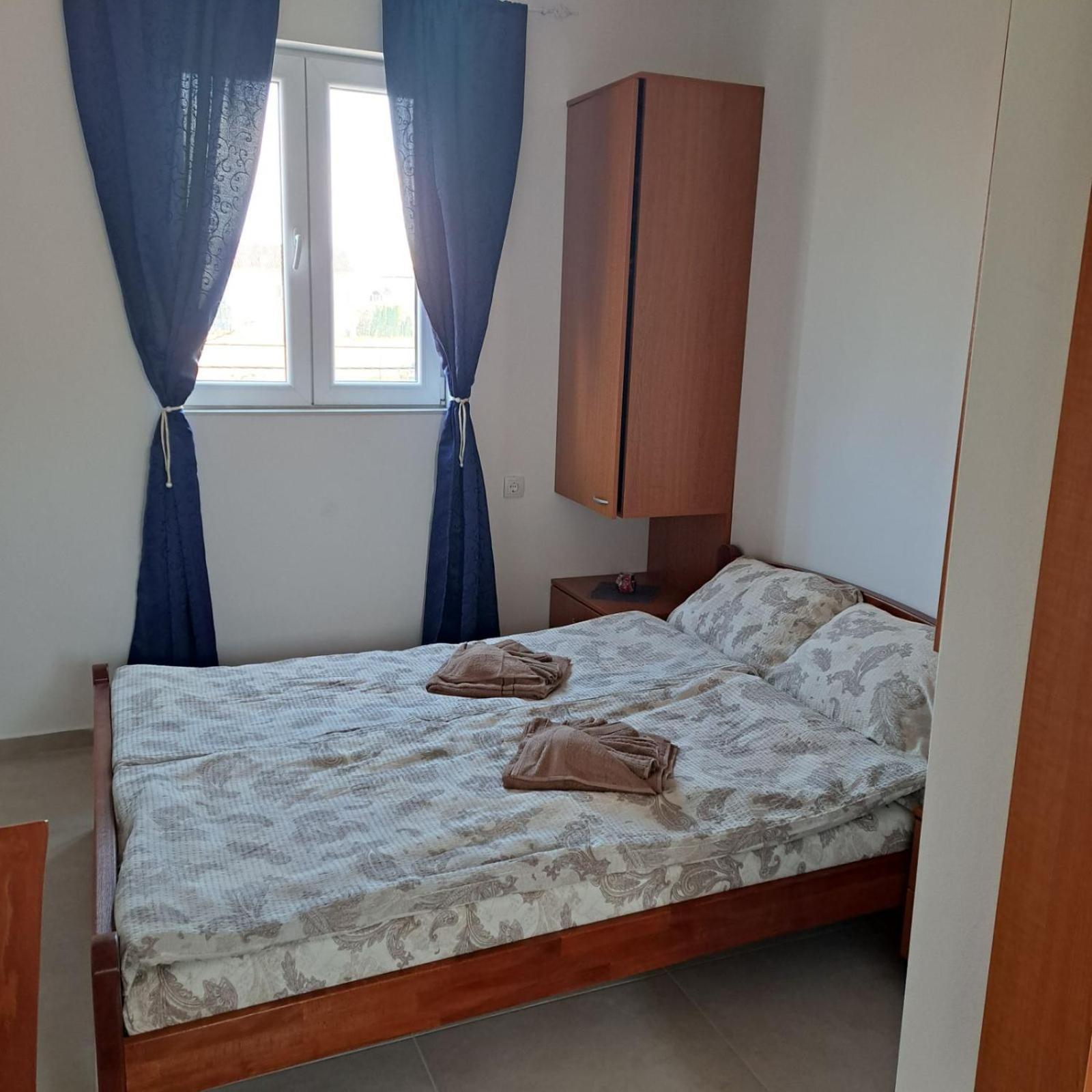 Libero Apartmani Surcin Bilik gambar