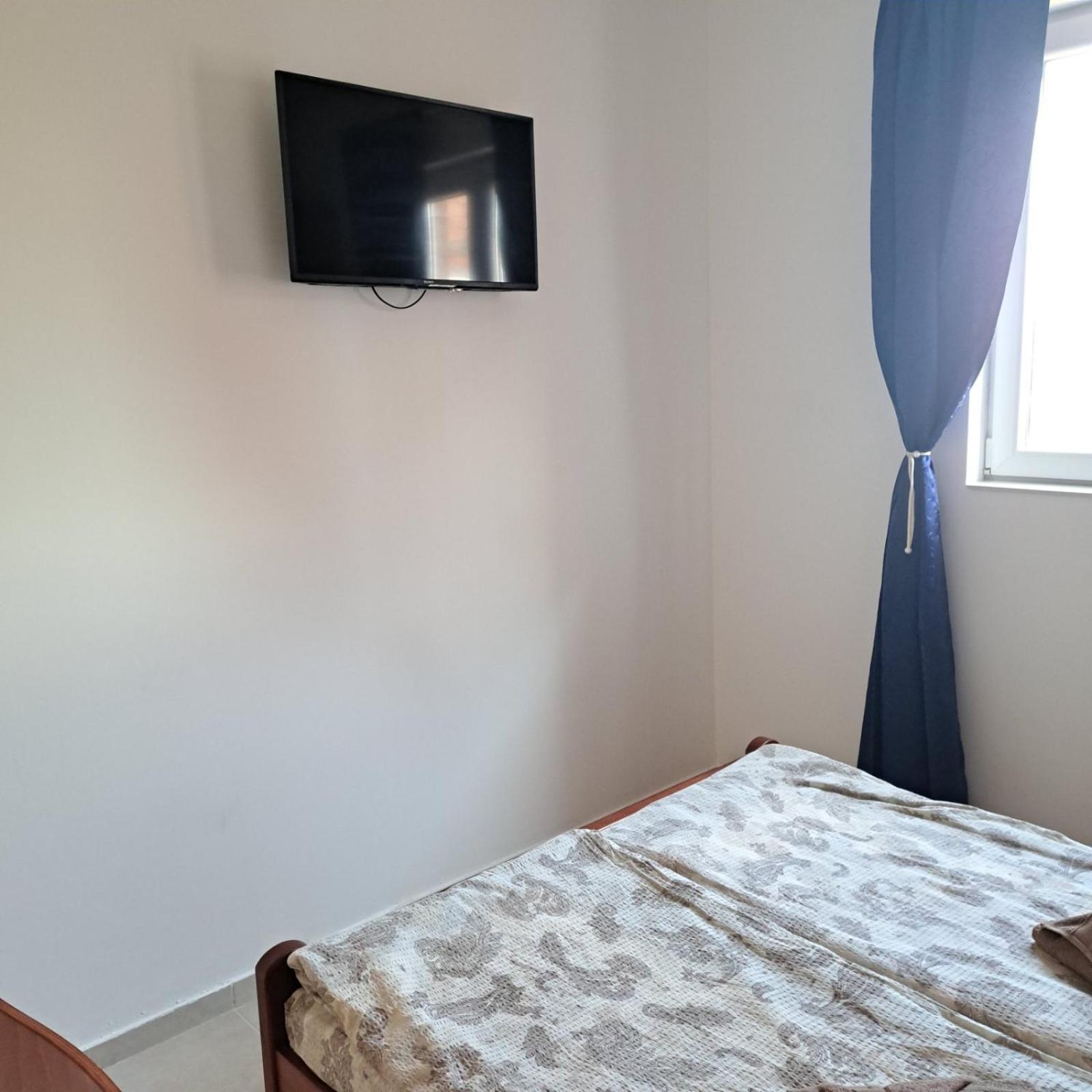 Libero Apartmani Surcin Bilik gambar